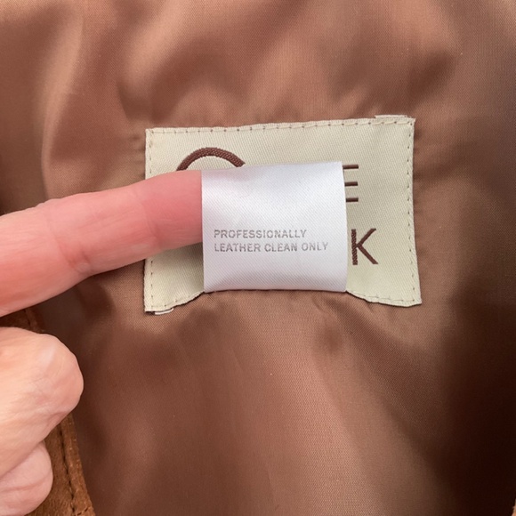 Cripple Creek Men's Cognac Suede Leather Vest XL NWT - Picture 15 of 16